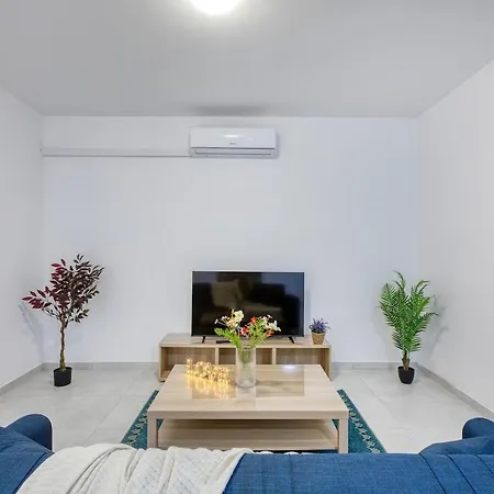 2br Peaceful Balcony View شقة Gzira